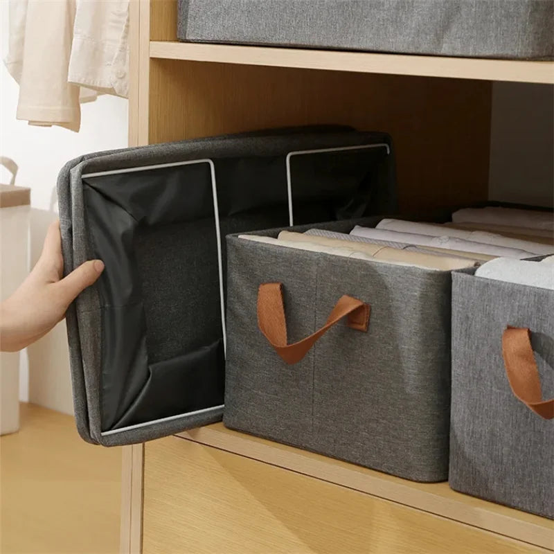 Caixa Organizadora Dobrável com Janela Transparente – Grande Capacidade, Leve e Ideal para Roupas, Roupeiro e Armazenamento Doméstico
